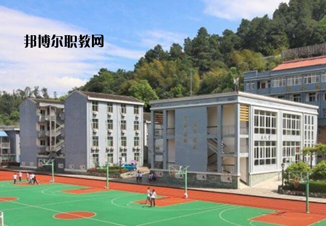 蒼南縣金鄉(xiāng)職業(yè)學(xué)校2020年報名條件、招生要求、招生對象