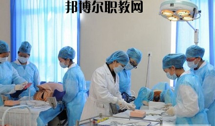 四川成都衛(wèi)生學(xué)校2020年報名條件、招生要求、招生對象