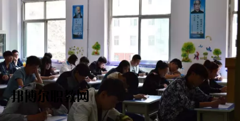 甘肅農墾中等專業(yè)學校2020年學費、收費多少