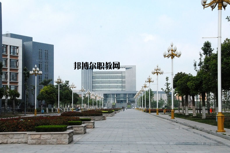 鹽城師范學(xué)院怎么樣、好不好