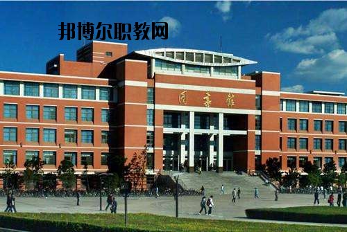 黃州理工中專2020年報名條件、招生要求、招生對象