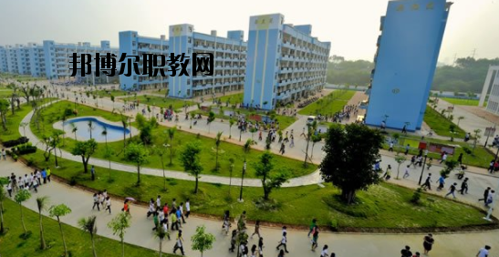 北部灣職業(yè)技術(shù)學(xué)校2020年報名條件、招生要求、招生對象
