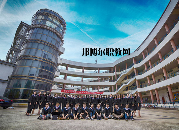 南京財(cái)經(jīng)大學(xué)怎么樣、好不好