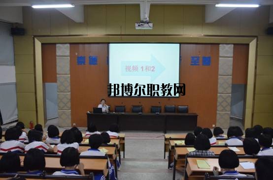 崇義職業(yè)中等專業(yè)學(xué)校2020年報名條件、招生要求、招生對象 