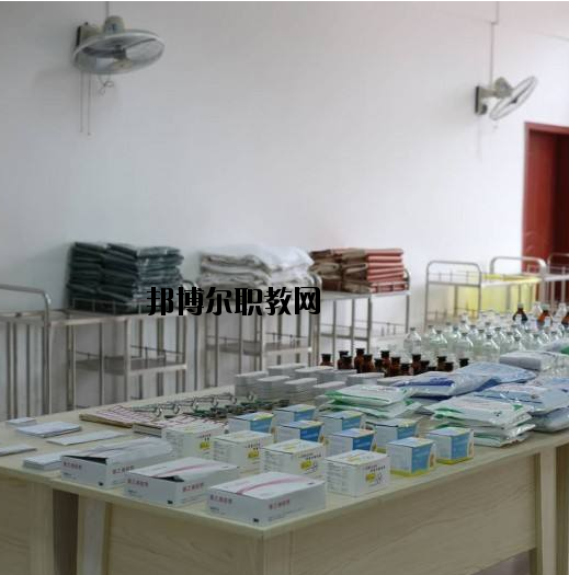 周口衛(wèi)生職業(yè)中等專業(yè)學(xué)校2021年報名條件、招生要求、招生對象