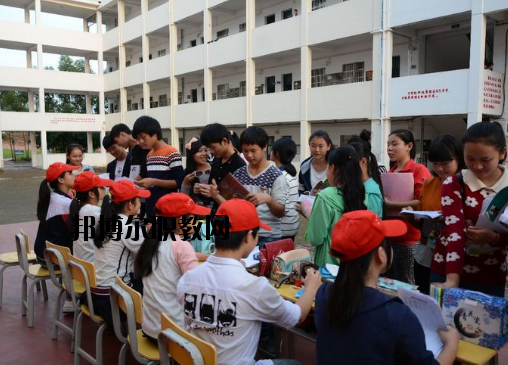 贛縣職業(yè)中等專業(yè)學(xué)校2020年報(bào)名條件、招生要求、招生對象