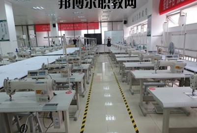 四川屏山職業(yè)技術學校2020年招生辦聯系電話