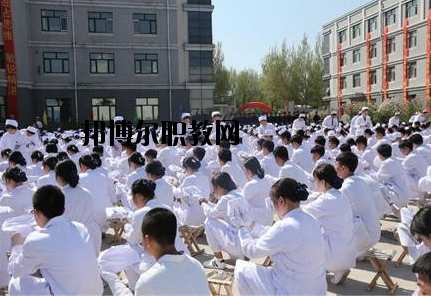 焦作護理學校2021年報名條件、招生要求、招生對象