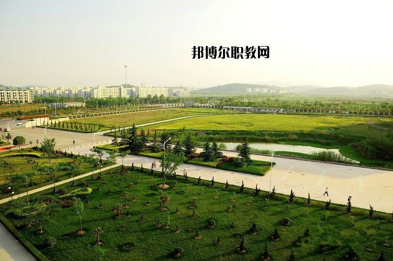 云夢中等職業(yè)技術(shù)學(xué)校2020年報名條件、招生要求、招生對象