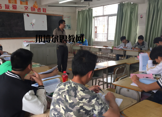 肇慶交通技工學校2020年報名條件、招生要求、招生對象