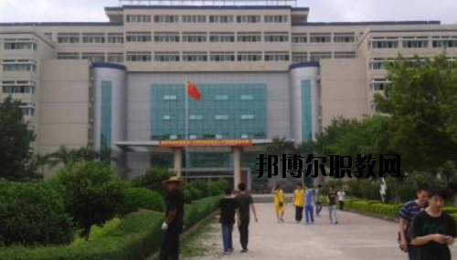 梅州技師學(xué)院2020年報(bào)名條件、招生要求、招生對(duì)象