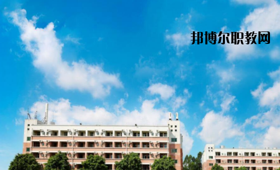 廣州藍(lán)天高級技工學(xué)校2020年報名條件、招生要求、招生對象