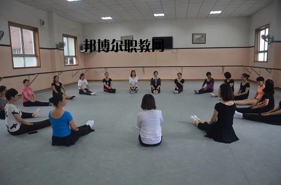 南昌青山湖區(qū)職業(yè)技術(shù)學(xué)校2020年報名條件、招生要求、招生對象 