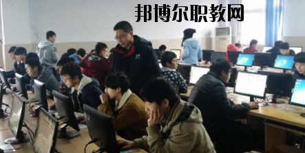 武都職業(yè)中學(xué)2020年學(xué)費、收費多少