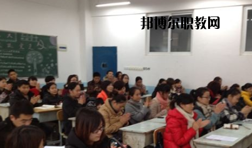 石家莊博信科技中等專業(yè)學(xué)校2020年報名條件、招生要求、招生對象 