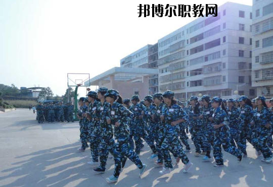 贛縣汽車(chē)職業(yè)技術(shù)學(xué)校2020年招生簡(jiǎn)章