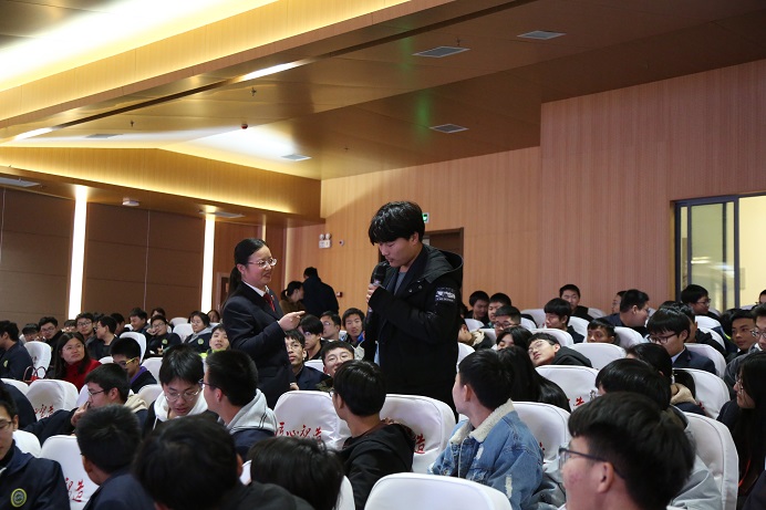 江蘇靖江中等專業(yè)學(xué)校2020年報(bào)名條件、招生要求、招生對(duì)象