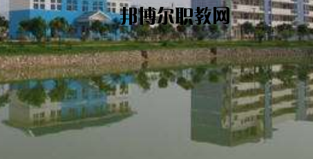 柳州鹿寨職業(yè)教育中心怎么樣、好不好