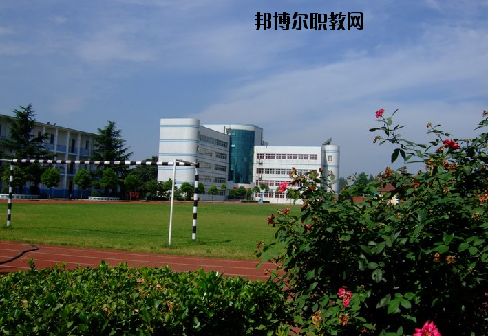南陽(yáng)建筑工程學(xué)校2021年報(bào)名條件、招生要求、招生對(duì)象