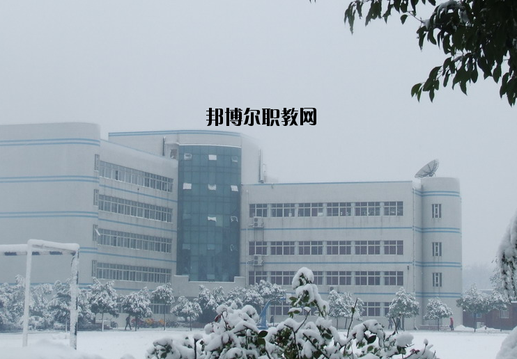 南陽建筑工程學校怎么樣、好不好