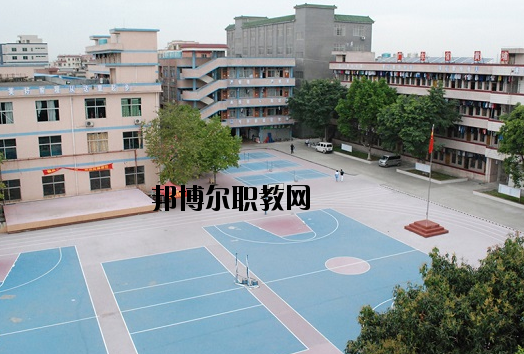 廣東黃埔技工學(xué)校2020年報(bào)名條件、招生要求、招生對(duì)象