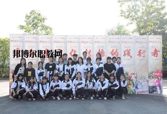 嘉善信息技術(shù)工程學(xué)校2020年報名條件、招生要求、招生對象