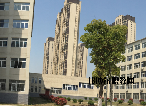 蕪湖財(cái)經(jīng)工業(yè)學(xué)校2020年報(bào)名條件、招生要求、招生對(duì)象