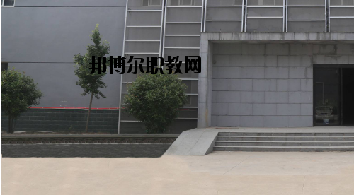 許昌職業(yè)技術(shù)學(xué)院附屬中專2021年報名條件、招生要求、招生對象