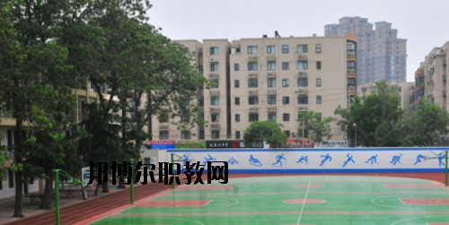 鄭州科技工業(yè)學(xué)校怎么樣、好不好