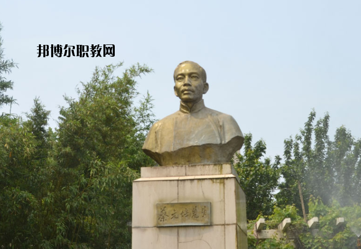 鄭州長城科技中等專業(yè)學(xué)校怎么樣、好不好