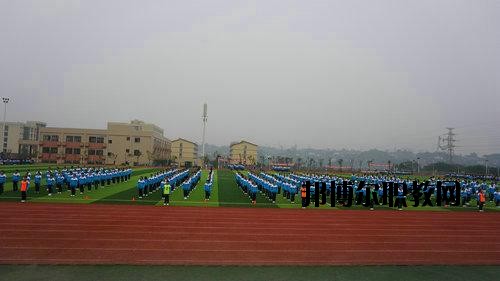 自貢電子信息職業(yè)技術(shù)學(xué)校怎么樣、好不好