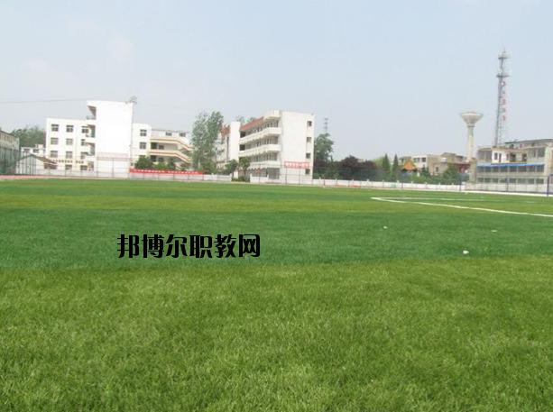 阜陽(yáng)經(jīng)貿(mào)旅游學(xué)校2020年報(bào)名條件、招生要求、招生對(duì)象