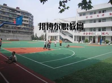 成都武侯高新職業(yè)技術(shù)學(xué)校怎么樣、好不好
