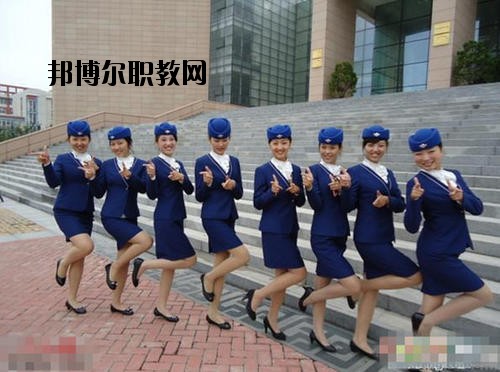 成都翔飛航空職業(yè)技術(shù)學(xué)校2020年報(bào)名條件、招生要求、招生對(duì)象