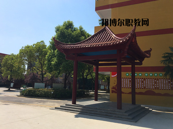 潁上信息工程學(xué)校怎么樣、好不好