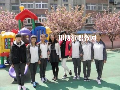 鄭州軟件應用中等專業(yè)學校2021年學費、收費多少