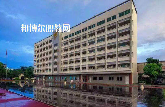廣東湛江藝術(shù)學校怎么樣、好不好