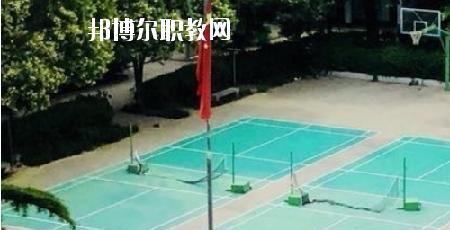 西安工業(yè)技工學(xué)校2020年報名條件、招生要求、招生對象