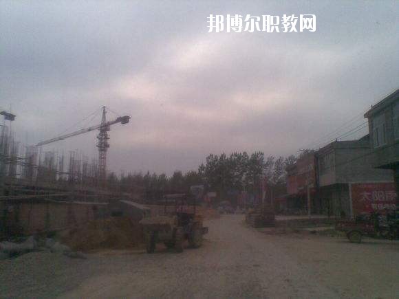 沈丘職業(yè)教育中心2021年報(bào)名條件、招生要求、招生對(duì)象