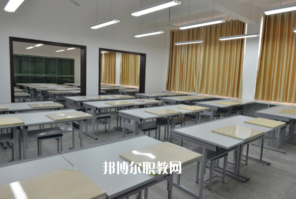 安慶工業(yè)學(xué)校怎么樣、好不好