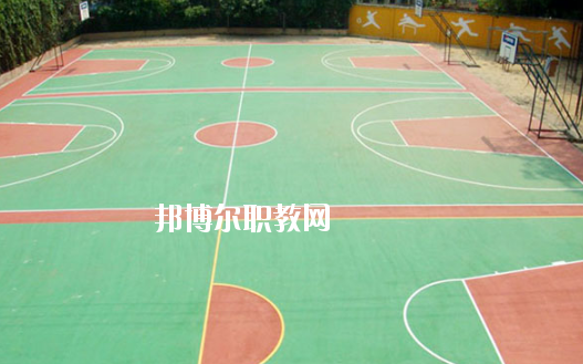廣州市穗華職業(yè)技術學校2020年報名條件、招生要求、招生對象