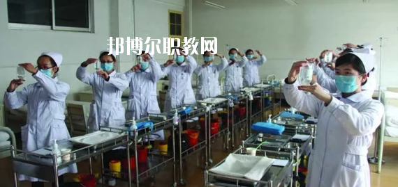甘肅省臨夏州職業(yè)技術學校2020年招生辦聯系電話