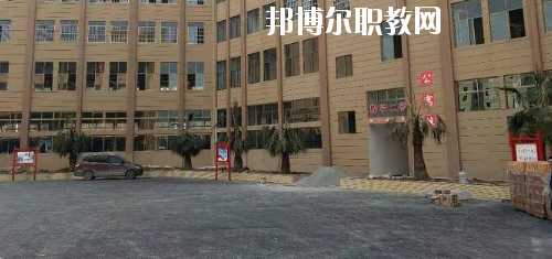 貴州航空工業(yè)技師學院樂灣校區(qū)2020年報名條件、招生要求、招生對象