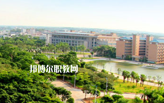 湛江理工職業(yè)學(xué)校2020年報(bào)名條件、招生要求、招生對(duì)象