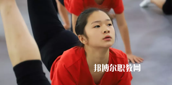 蘭州慈愛實(shí)驗(yàn)藝術(shù)職業(yè)學(xué)校怎么樣、好不好