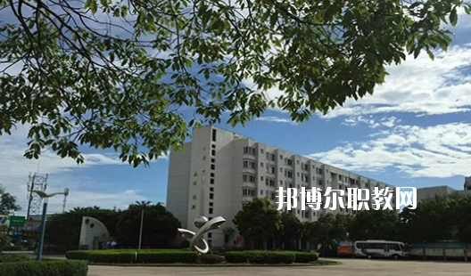 合肥經(jīng)濟(jì)貿(mào)易科技學(xué)校怎么樣、好不好