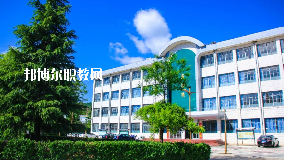崇信縣職業(yè)教育中心怎么樣、好不好
