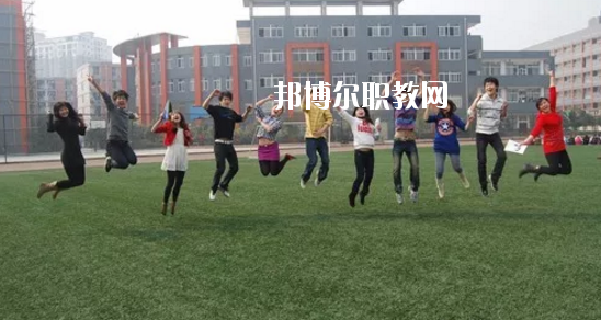 泊頭京泊職業(yè)技術(shù)學(xué)校2020年學(xué)費(fèi)、收費(fèi)多少