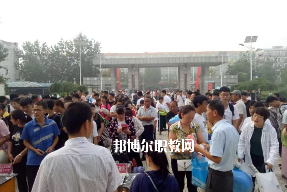 青縣職業(yè)技術(shù)教育中心2020年報(bào)名條件、招生要求、招生對(duì)象