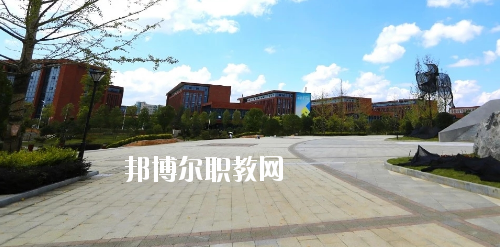 貴州輕工職業(yè)技術(shù)學院中專部怎么樣、好不好
